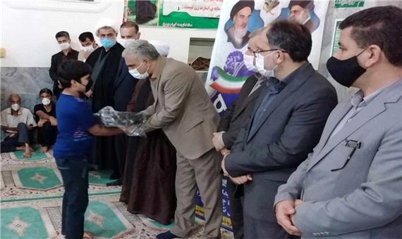 150بسته مهر تحصیلی در بین دانش آموزان صومعه سرا توزیع شد