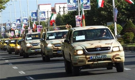 رژه موتوری و خودرویی نیروهای مسلح در بندر آستارا برگزار شد