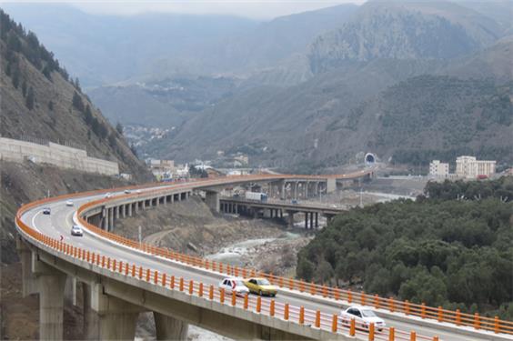 بازگشایی آزادراه منجیل به رودبار