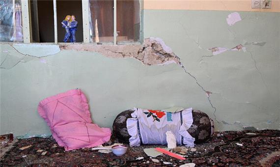 روایت یک عکاس از روزهای سخت زلزله زدگان سی‌سخت + تصاویر