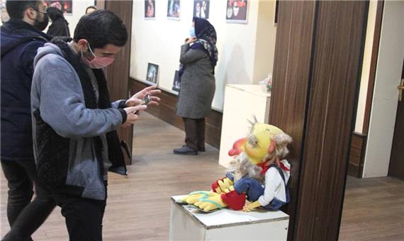 نمایشگاه عکس هجدهمین جشنواره نمایش عروسکی در لاهیجان برپا شد
