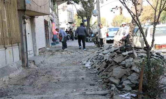 بهسازی پیاده‌روهای بزرگراه شهید سلیمانی و خیابان گیلان