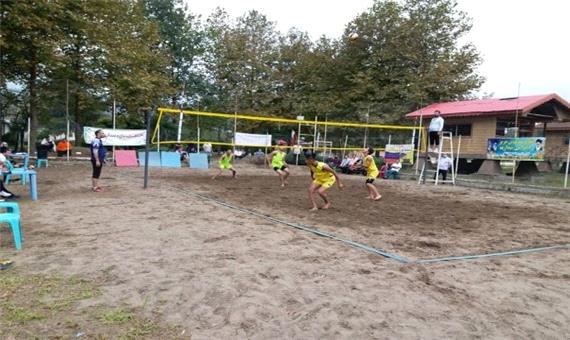 پایان رقابت‌های والیبال ساحلی زیر 2٠ سال گیلان