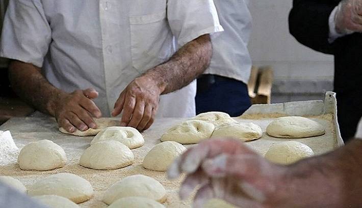 قطع سهمیه آرد نانوایی‌های متخلف تهران