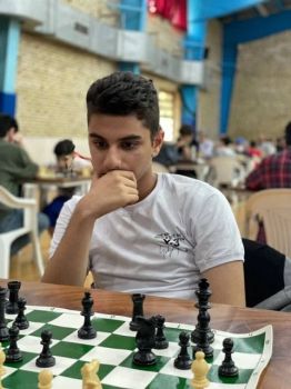 کسب عنوان استاد فیده توسط دانش آموز لنگرودی