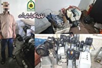کشف ۱۷ دستگاه ماینر غیرمجاز از یک منزل ویلایی در رشت