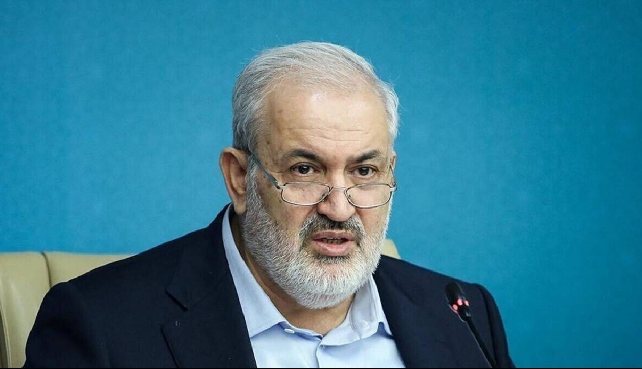 وزیر نیرو: امسال ذره‌ای کم‌فروشی در برق نداشتیم!