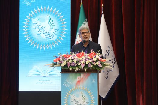 حق‌الزحمه مصححان امتحانات نهایی خرداد پرداخت شد