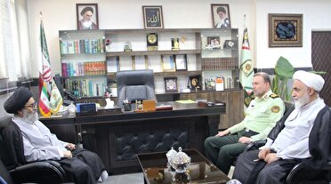 دیدار نماینده مردم گیلان در مجلس خبرگان رهبری با فرمانده انتظامی گیلان