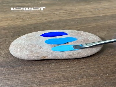 سنگ نگاره انعکاس ماه بر دریاچه