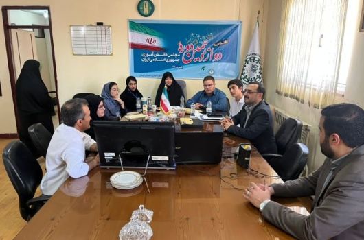 فلسفه مجلس دانش آموزی، تمرین دموکراسی برای دانش‌آموزان است