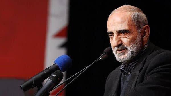 حسین شریعتمداری: کسانی که هنوز هم دَم از مذاکره می زنند، اگر خائن نباشند، احمقند