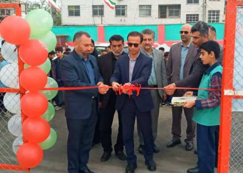 سراجی هفتاد و پنجمین زمین چمن مصنوعی سند عزم آموزش و پرورش استان گیلان برای تربیت نسلی سالم