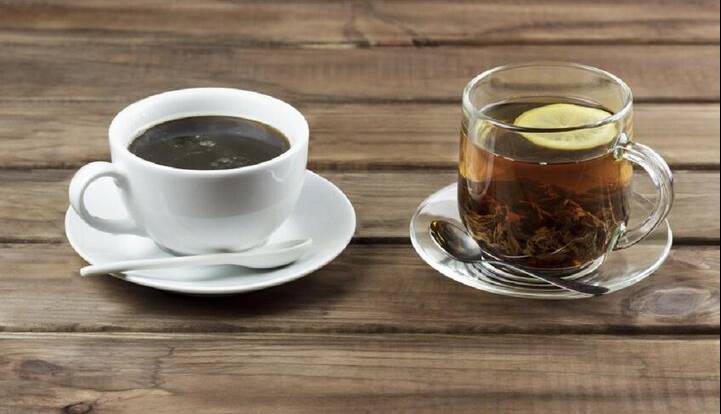 تاثیر مثبت چای و منفی قهوه بر سلامت استخوان‌ سالمندان