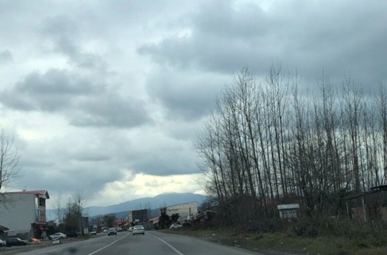 بخشدار سنگر: پروژه تعریض و بهسازی جاده قدیم رشت-سنگر «استانی» است