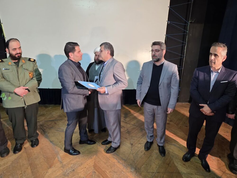 خرید ۱۷۳ دستگاه ماشین آلات شهرداری در گیلان / شهردار بندرکیاشهر معارفه شد