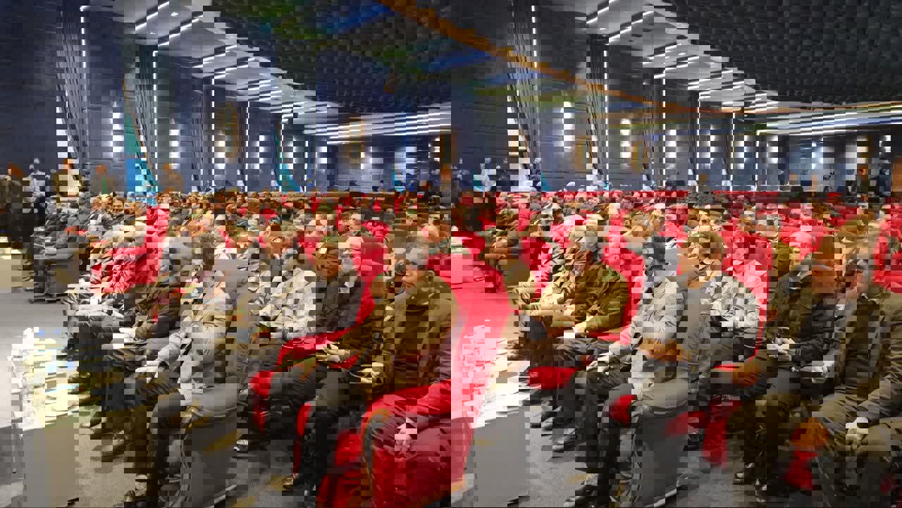 افتتاح متمرکز پروژه های صنعتی و عمرانی گیلان با حضور معاون رئیس‌ جمهور