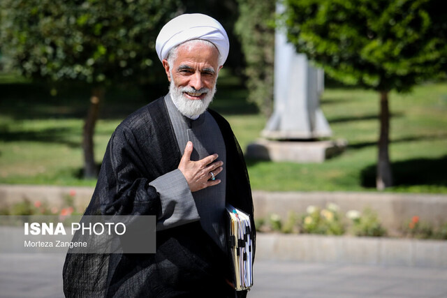 انصاری: همه مردم را باید فرزندان ایران بدانیم