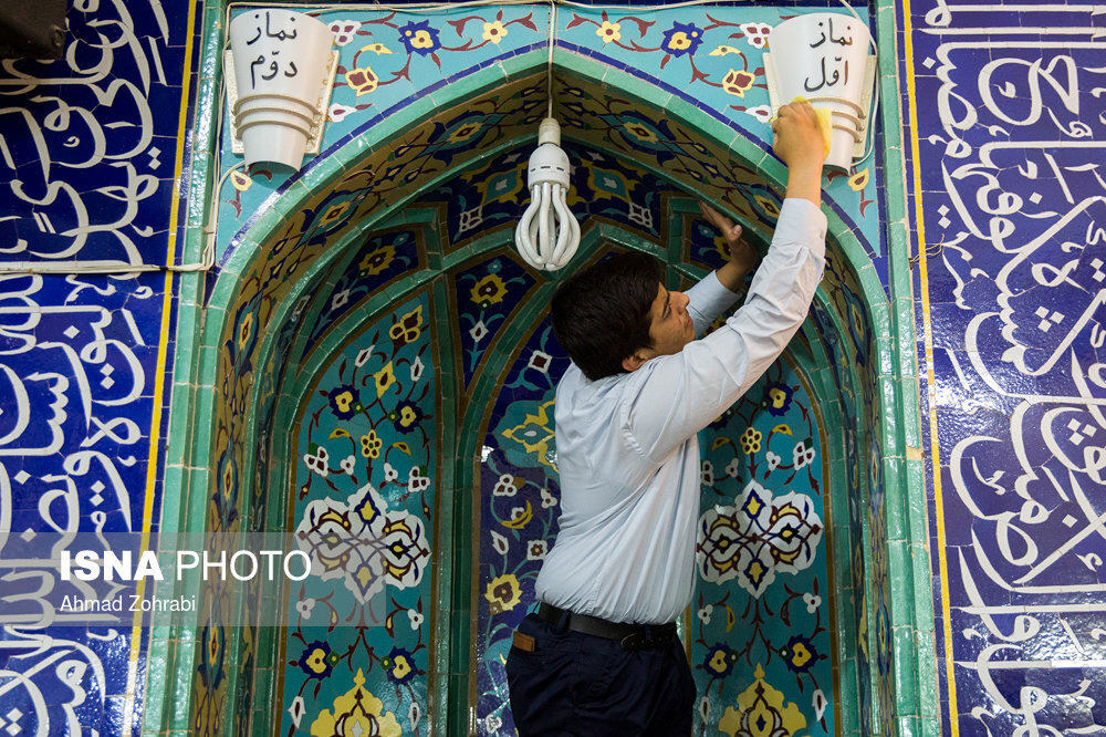 غبارروبی مساجد گیلان با مشارکت جوانان و نوجوانان