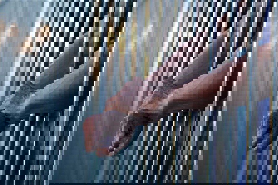 یزدانی: ۹۵۰ زندانی جرایم غیر عمد چشم انتظار کمک خیران هستند