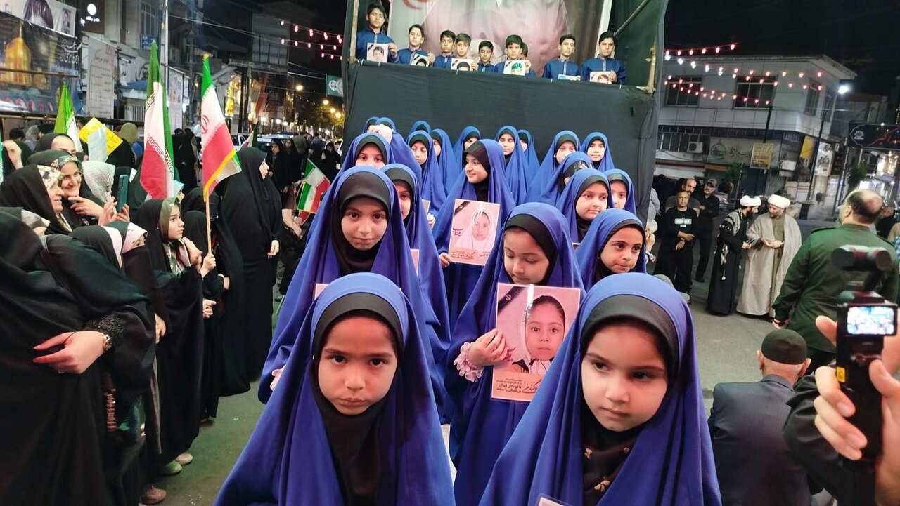 اجرای سرود «بیتاب میناب» از گروه سرود ضُحی در آستانه اشرفیه