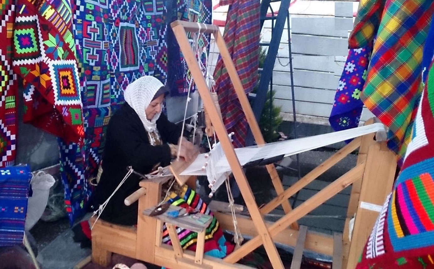 ارزی آوری با صادرات صنایع دستی گیلان