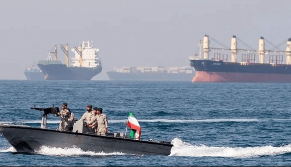 منبع آگاه خبر داد: جزئیات تثبیت حق ایران بر تنگهٔ هرمز در تفاهم نهایی