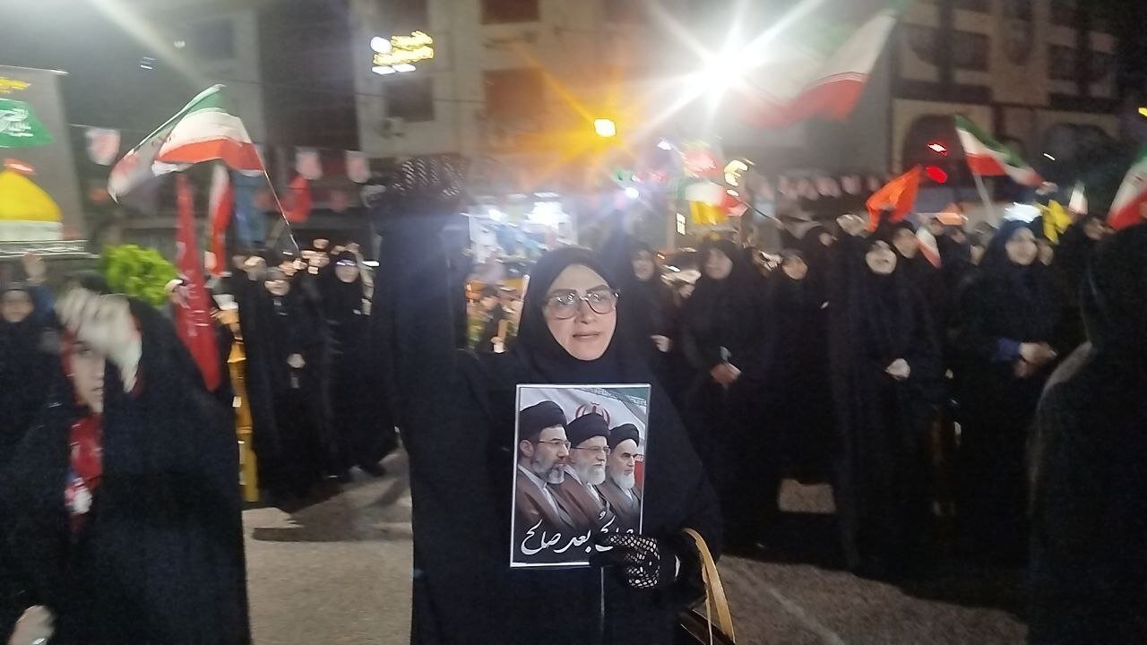 صد و هفتمین حضور حماسی مردم کیاشهر همزمان با اقامه عزای حسین(ع)