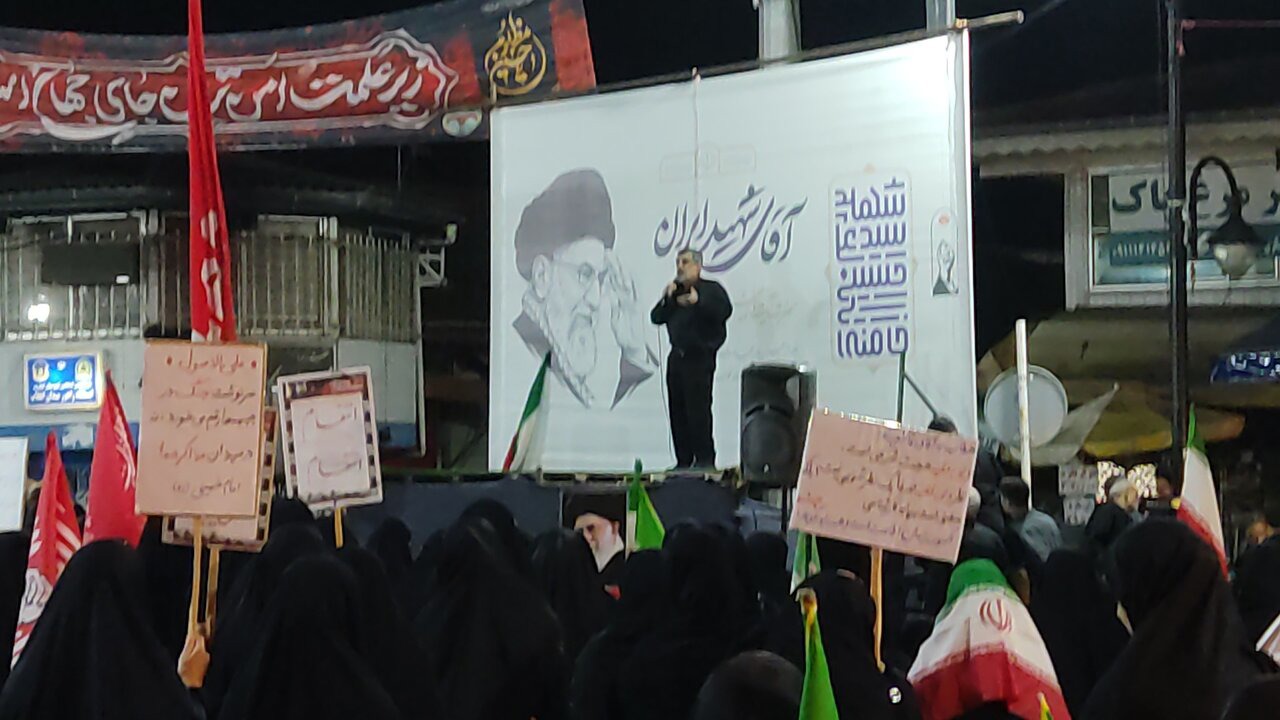 شعرخوانی جانباز دفاع مقدس لنگرودی برای رهبر شهید