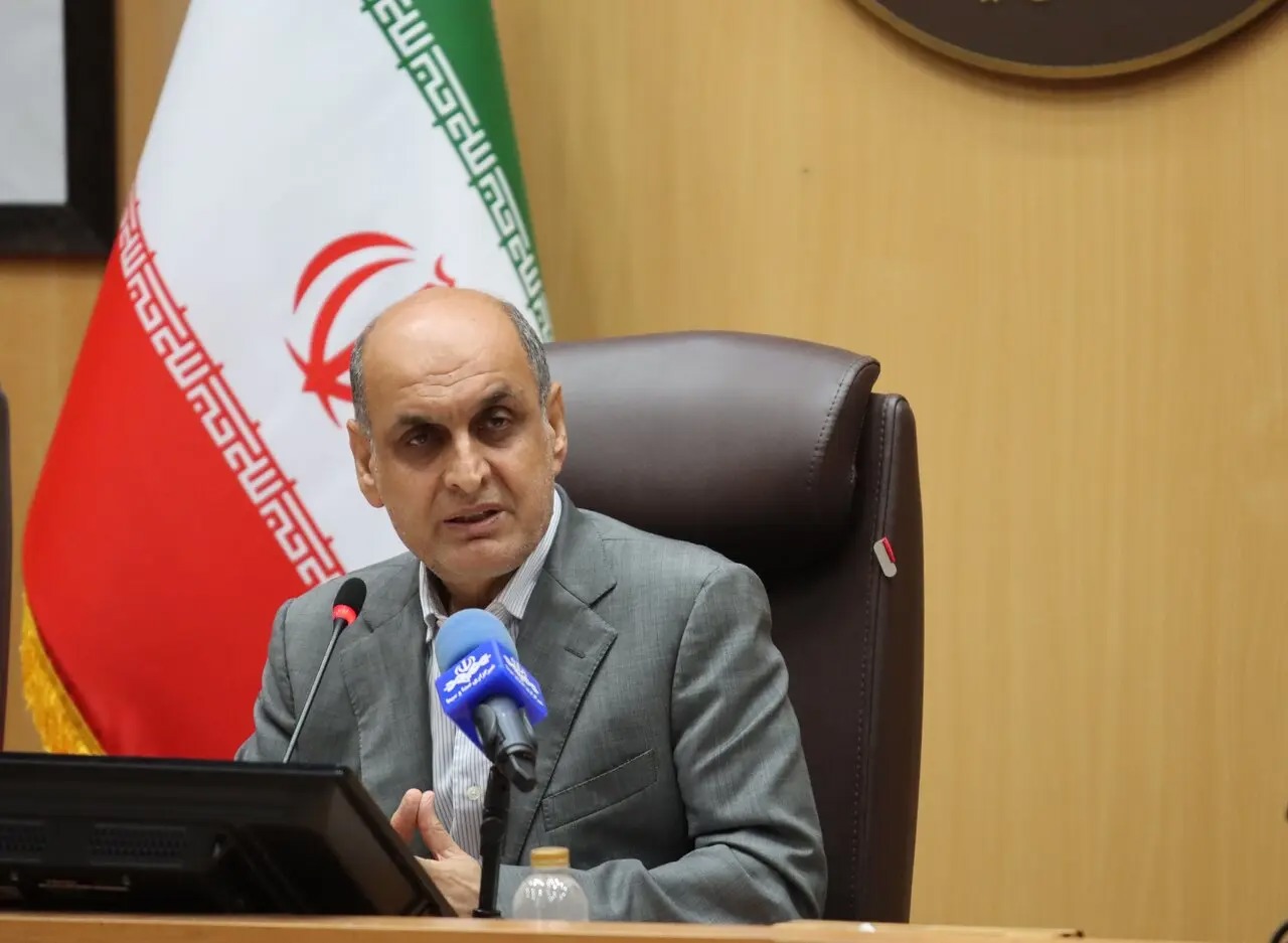 مقابله با قاچاق از مسیر تقویت تجارت رسمی می‌گذرد