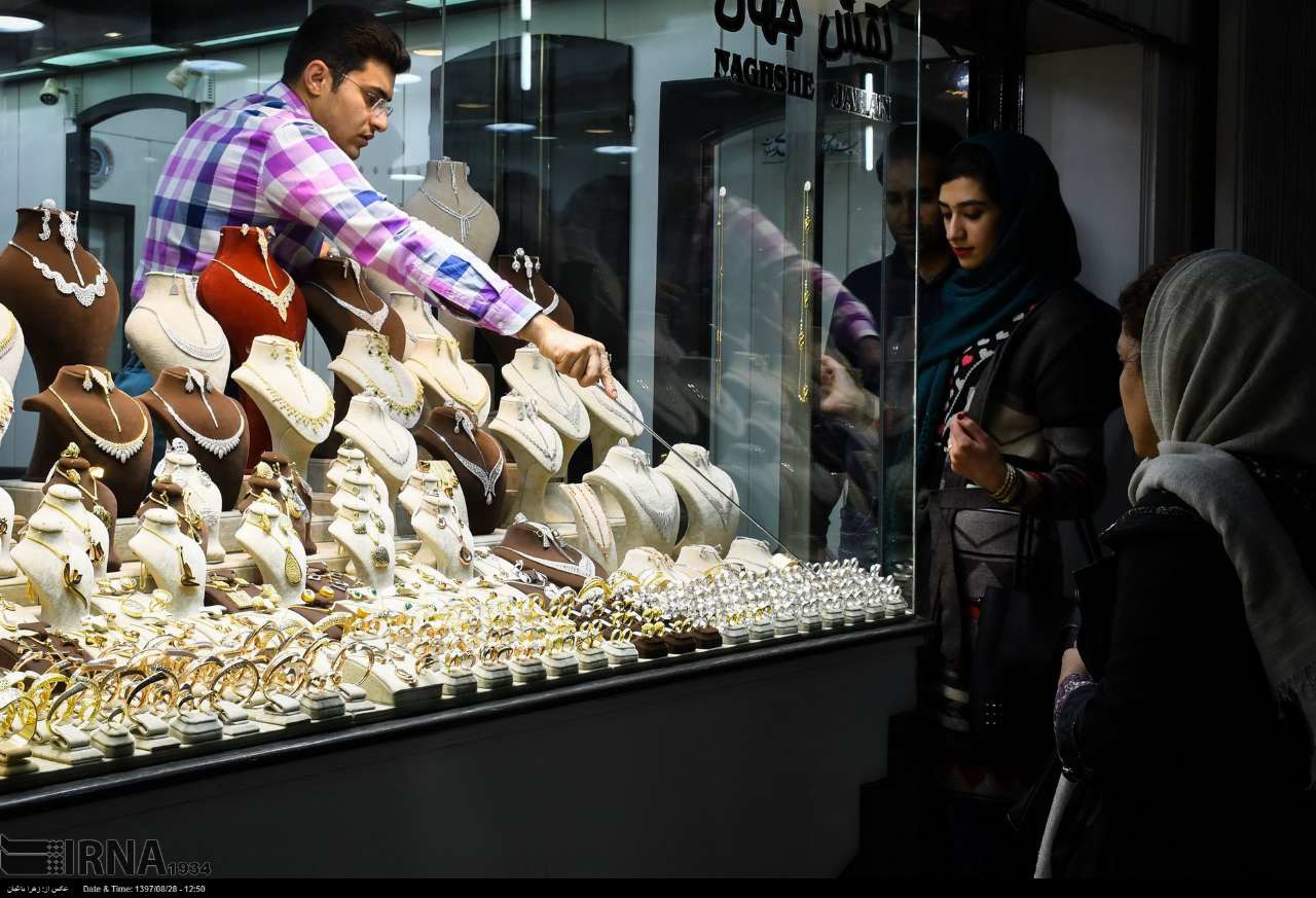 خرید و فروش مصنوعات طلا بدون کد شناسایی ممنوع است
