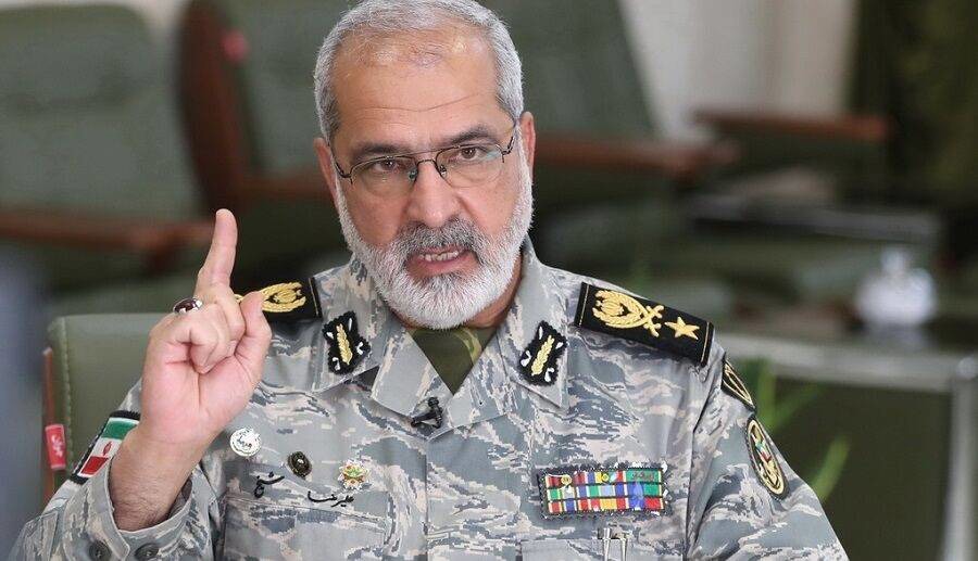 معاون اجرایی ارتش: انگشت به ماشه آماده پاسخ به هر تهدیدی هستیم