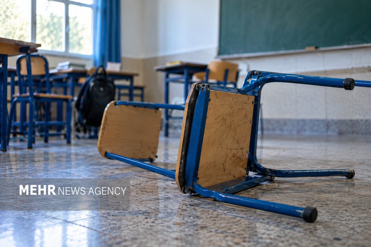 پرتاب صندلی در مدرسه لوشان به مصدومیت دانش‌آموز انجامید