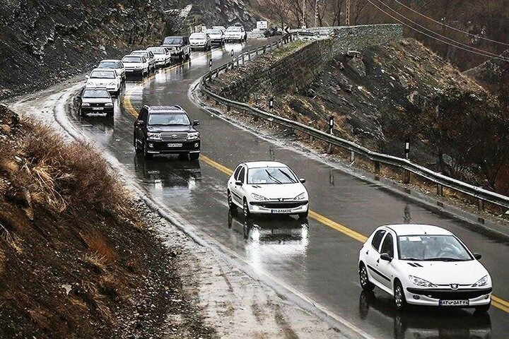 جاده‌های استان اصفهان لغزنده می‌شود