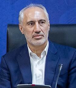 رئیس سازمان برنامه و بودجه: افراد پردرآمد نباید انتظار دریافت یارانه داشته باشند