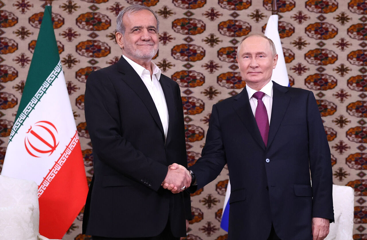 ماجرای یک روایت دروغین از حرکت پزشکیان در مسکو