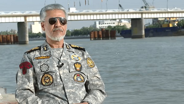 دریادار سیاری: تسلیم در قاموس ملت ما وجود ندارد